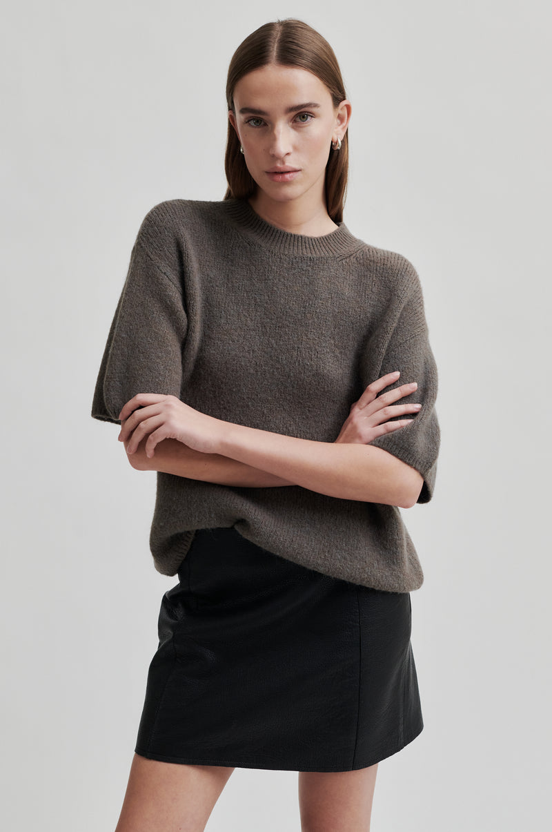 Wanda Knit O-Neck