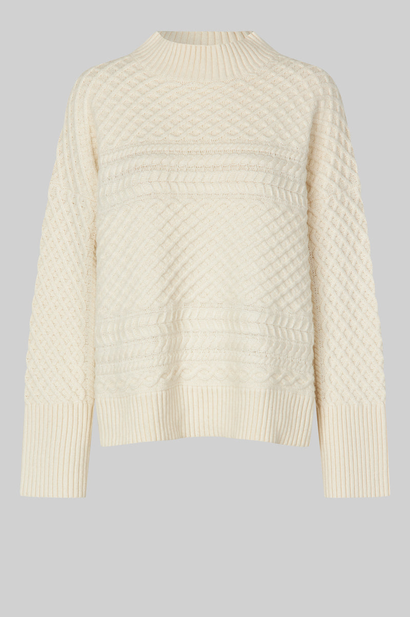 Glavia Knit T-Neck