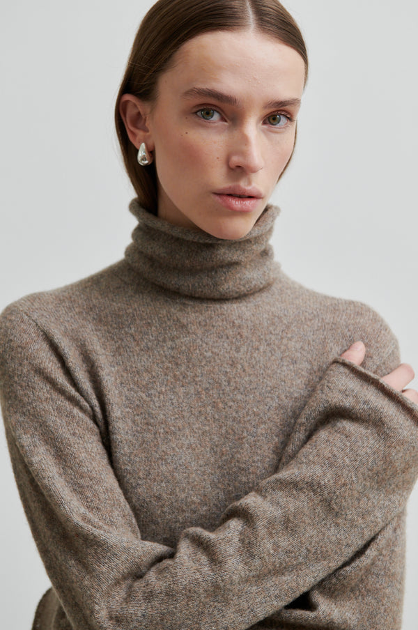 Sofi Knit T-Neck