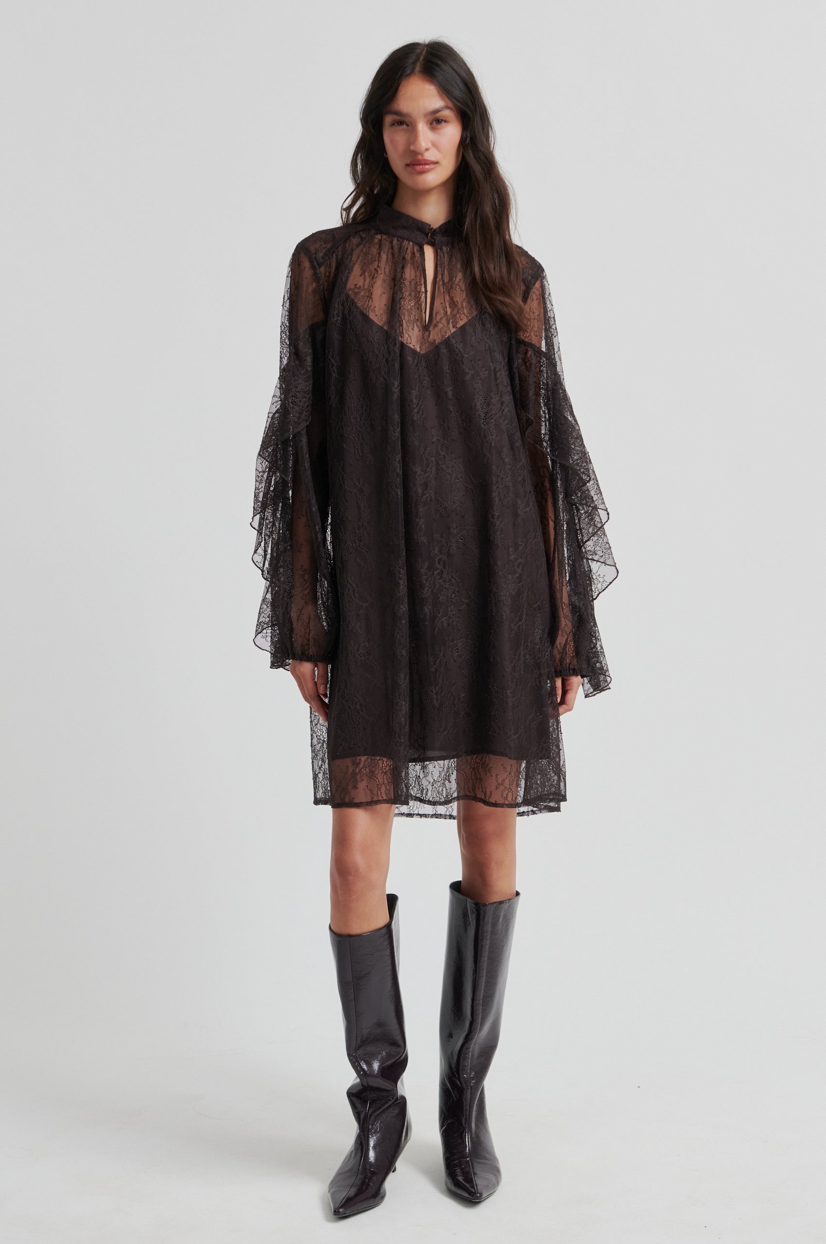 Sybell Lace Dress – secondfemale.no