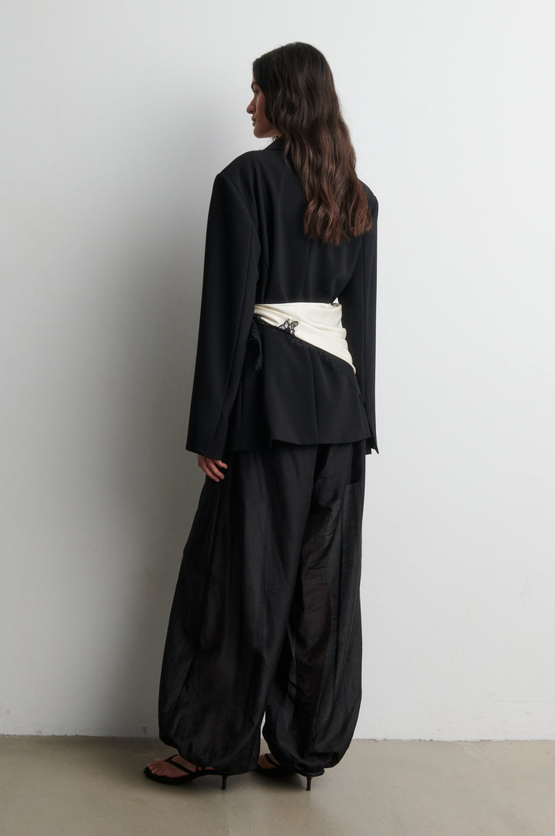 Lacia Contrast Hip Scarf